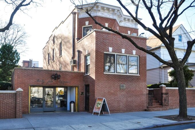 Louis Armstrong and Jazz Private Walking Tour With Concert - Frequently Asked Questions