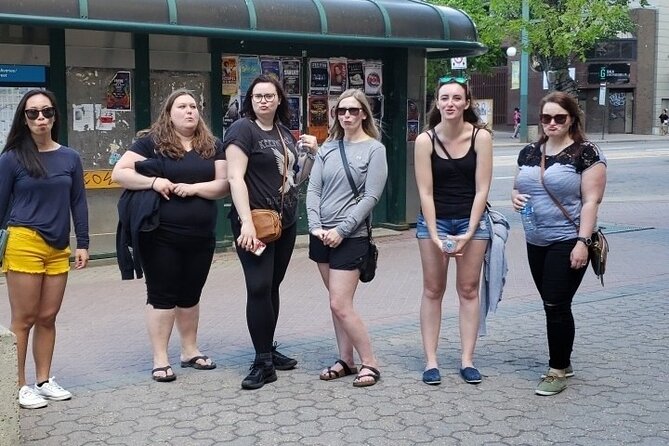 Louisville City Scavenger Hunt Excursion by Wacky Walks - Accessibility and Booking Details