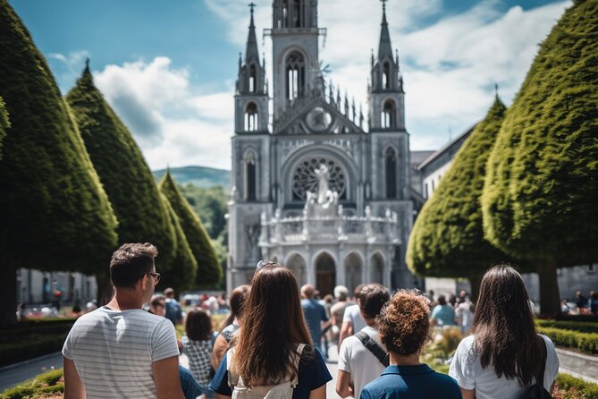 Lourdes, Guided Walking Tour in the Sanctuary - Visitor Experiences
