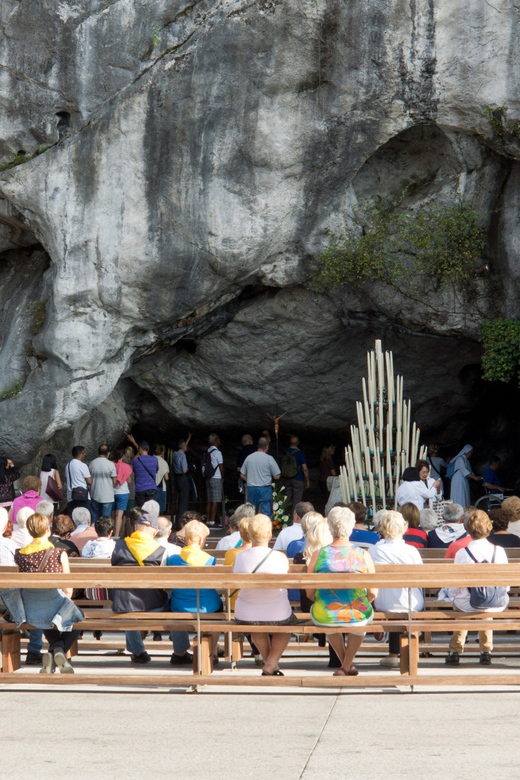 Lourdes: Private Guided Tour in the Sanctuary - Significance of Site