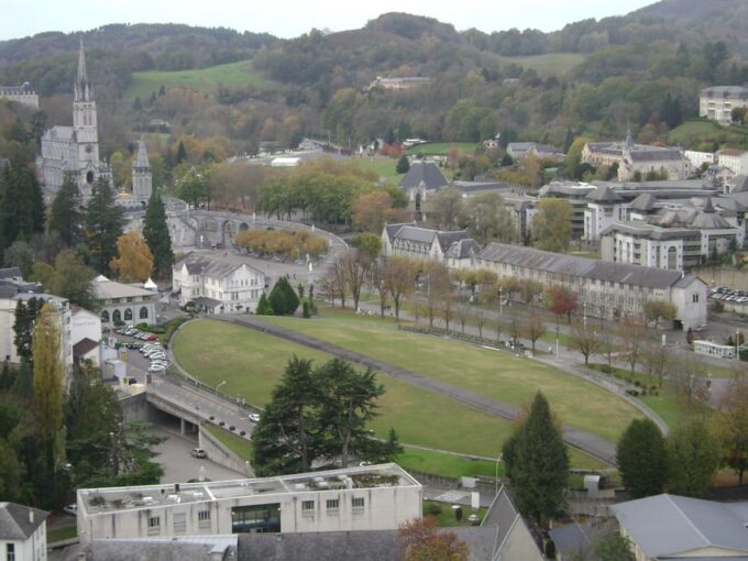 Lourdes: Private Guided Tour in the Sanctuary - Customer Feedback