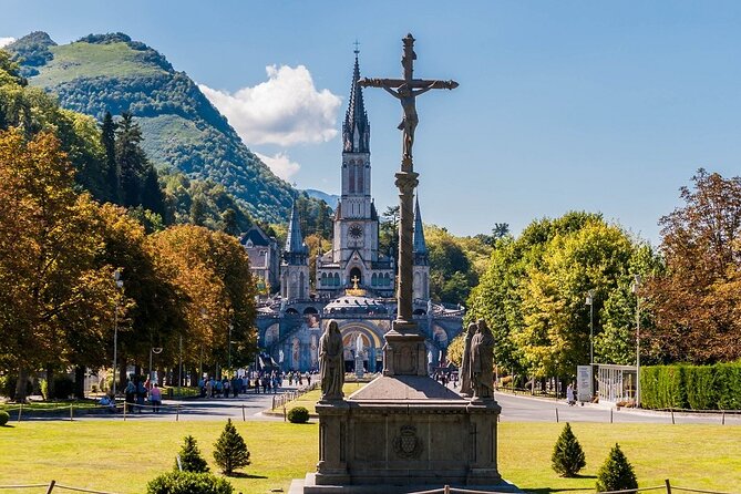 Lourdes Sanctuary Tour- Catholic Pilgrimage Sanctuary - Quick Points