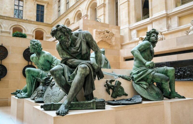 Louvre Highlights Guided Tour With Reserved Entry - Highlights of the Louvre Collection