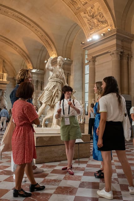 Louvre Highlights Guided Tour With Reserved Entry - Logistical Details and Meeting Point