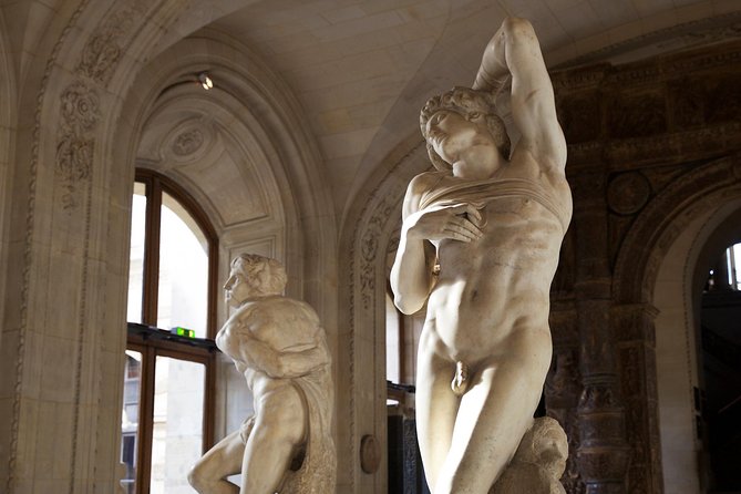 Louvre Museum Skip-The-Line Highlights Tour With Mona Lisa - Intimate Tour Option Available
