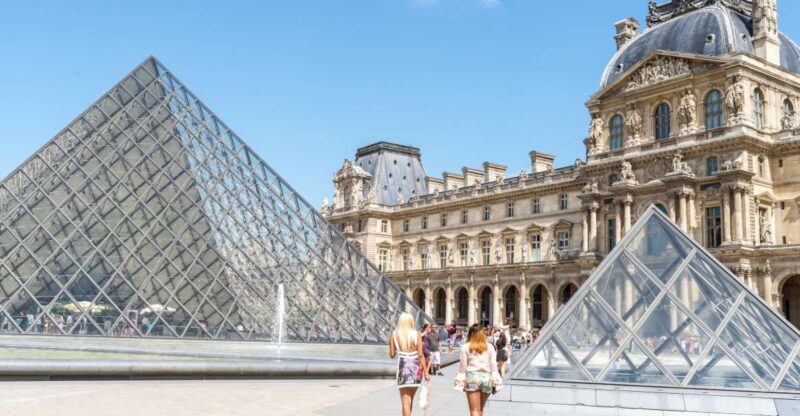 Louvre Museum: Skip-the-Line Small Group Guided Tour - Tour Highlights