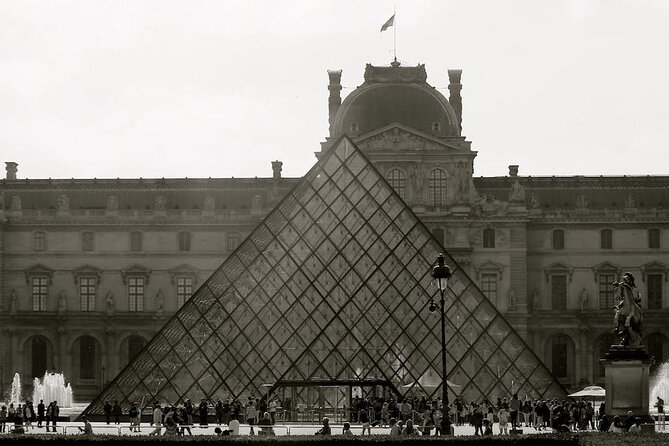 Louvre Museum With Audio Guide Tour - Highlights of the Louvre Collection