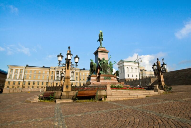 Love on the Streets of Helsinki - Romantic Walking Tour - Good To Know