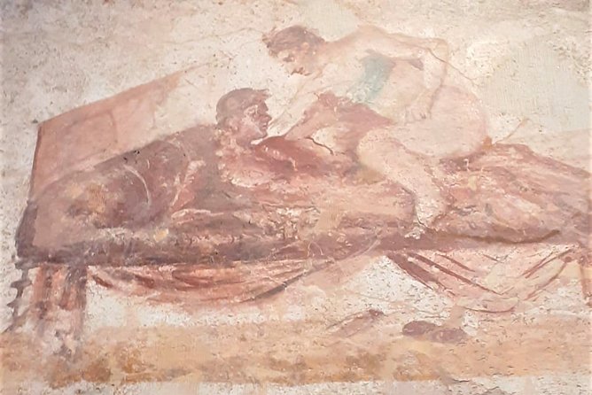 Love, Sex, Leisure & Highlights Historical Tour of Pompeii With a Native Guide - Meeting and End Points
