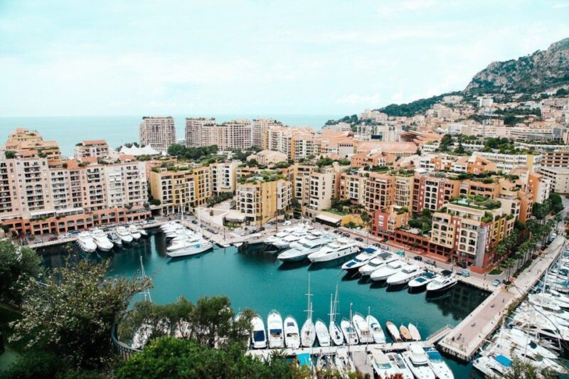 Lovely Romantic Tour in French Riviera for Couples - Historical Romantic Tales
