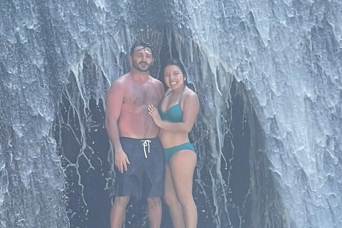 Lovers in Paradise: Private Couples Tour in Puerto Rico - Vehicle Quality and Amenities