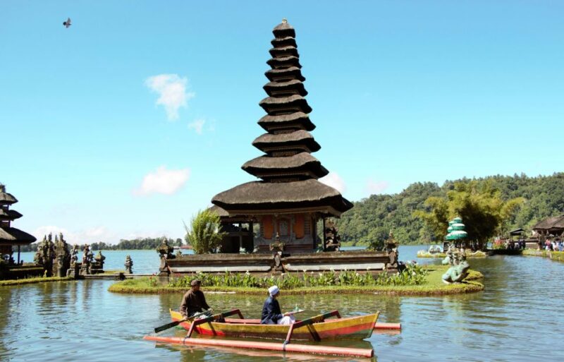 Lovina Dolphin and North Bali Sightseeing - All Inclusive - Sightseeing Highlights