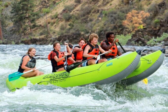 Lower Salmon Canyons Rafting - Enjoying the Journey