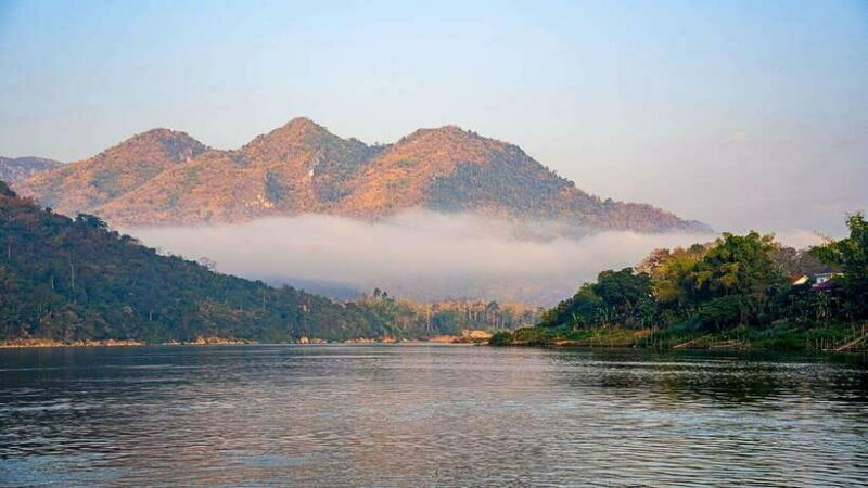 Luang Prabang: 2D Transfer to Huay Xai by Slow Boat - Key Points