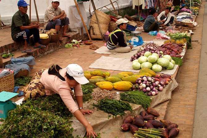 Luang Prabang Early Morning Alms Giving and Wet Market - Inclusions and Exclusions