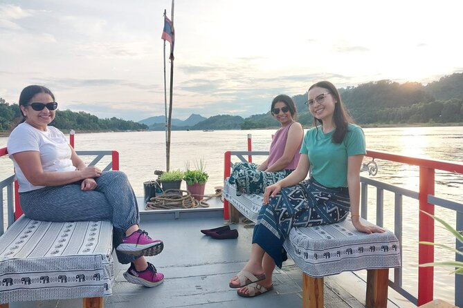 Luang Prabang Mekong Sunset Cruise and Hot Pot Dinner - Meeting and Pickup