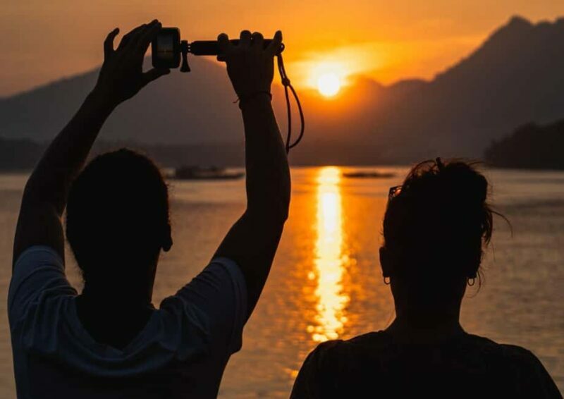 Luang Prabang: Mekong Sunset Cruise & Lao Tasting Dinner - Key Points