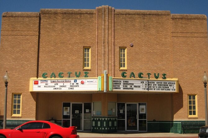 Lubbock Scavenger Hunt: Lubbock Adventure - Capturing Digital Scavenger Hunt Photos