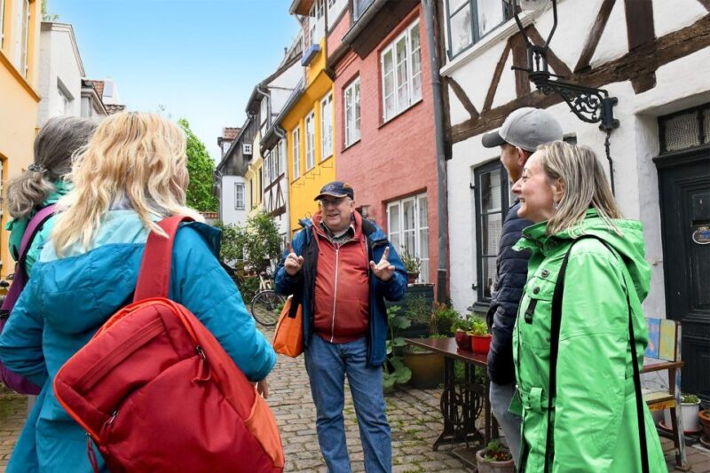 Lübeck: an Entertaining Guided Tour of the Old Town's Highlights - Discover the Iconic Holstentor