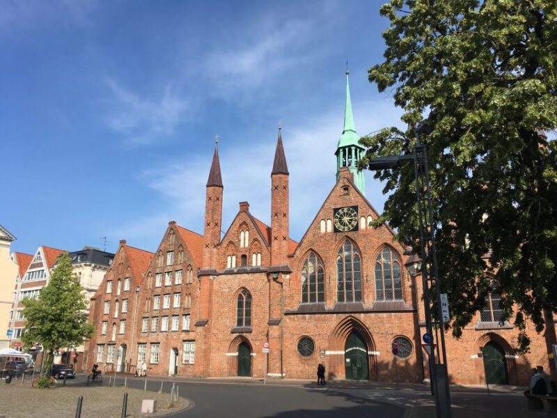 Lübeck: Backyards and Town Houses Private Guided Tour - Booking Information