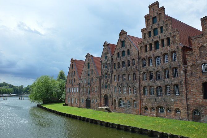 Lübeck Day Trip From Hamburg By Train With Private Guide And Lunch - Excluded From the Tour