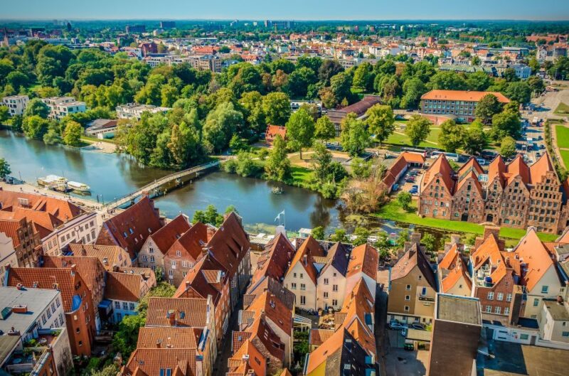 Lübeck: Escape Tour - Self-Guided City Game - Group Size