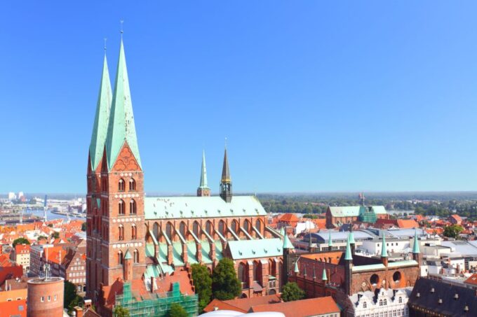 Lübeck: First Discovery Walk and Reading Walking Tour - Self-Guided Adventure