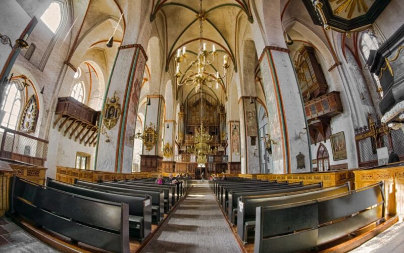 Lübeck: Old Town Highlights Private Walking Tour - Customer Experience and Feedback