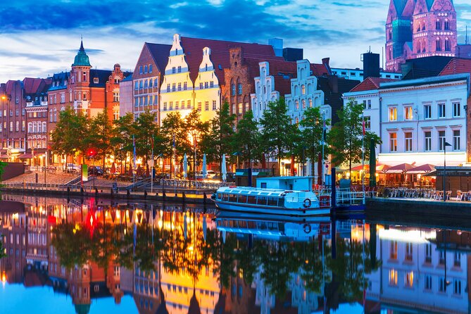 Lübeck Scavenger Hunt and Best Landmarks Self-Guided Tour - Booking and Payment Details