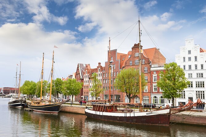 Lübeck Scavenger Hunt and Best Landmarks Self-Guided Tour - Customer Reviews and Feedback