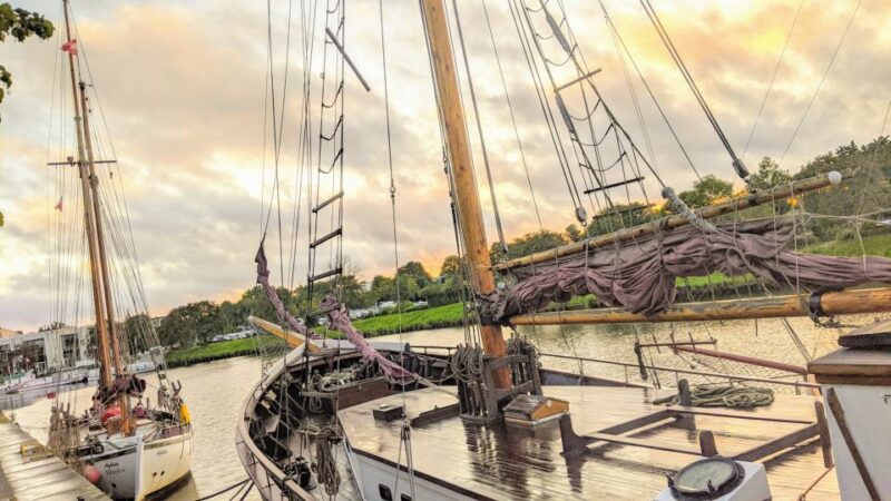 Lübeck: Self-Guided Walking Tour Seafarers Quarter - Key Points