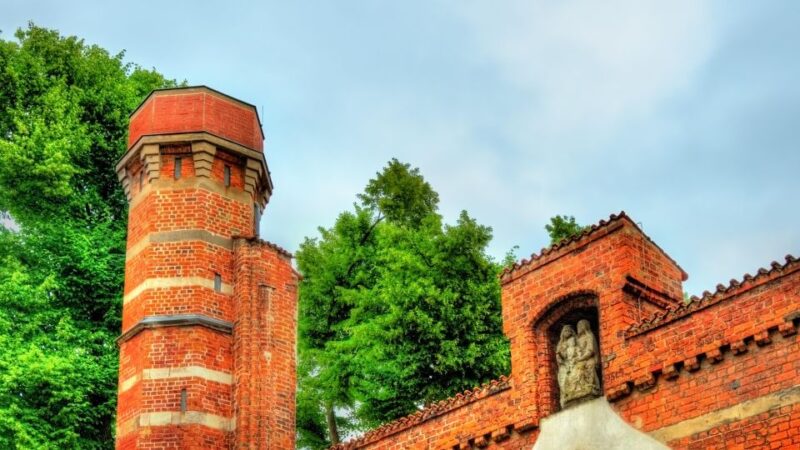 Lübeck: St. Anne's Museum With City Walking Tour Option - Museums Architectural History