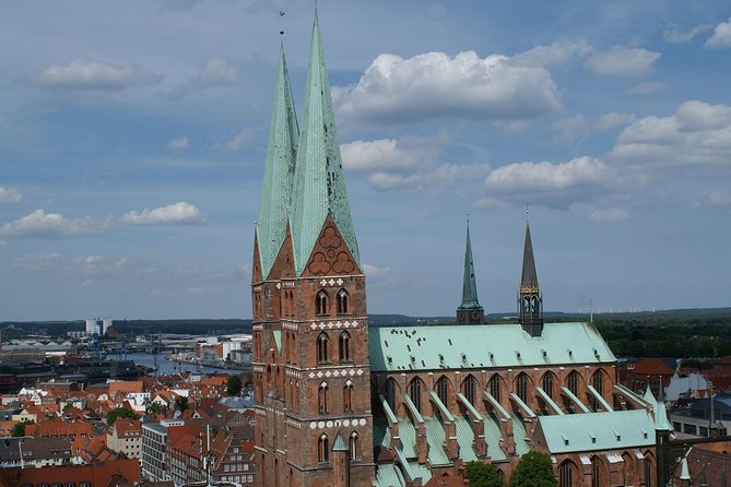 Lübeck Walking Tour With Licensed Guide - Architectural Highlights
