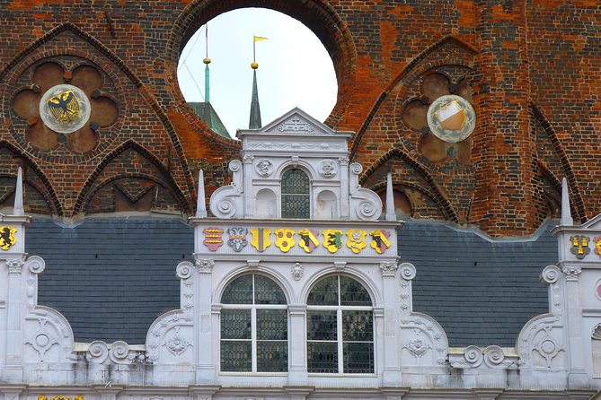 Lübeck Walking Tour With Licensed Guide - Booking Information