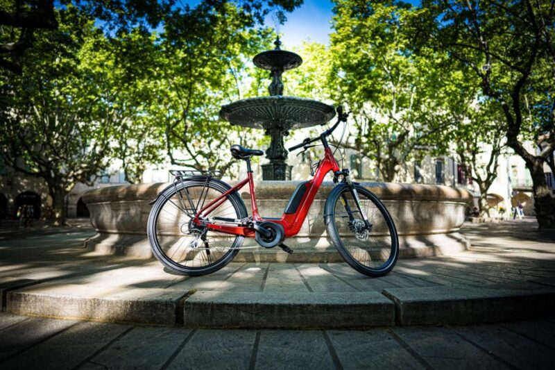 Luberon: E-Bike Ride With a Wine Tasting - Touristic Sites Around Bonnieux