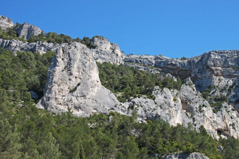 Luberon: Plague Wall Bike Ride - Exploring the Maquis Du Chat