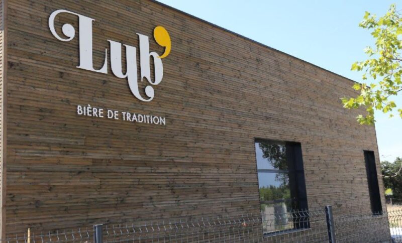 Luberon: Robion Bike Ride With Brewery Visit - Craft Brewery Visit and Beer Tasting
