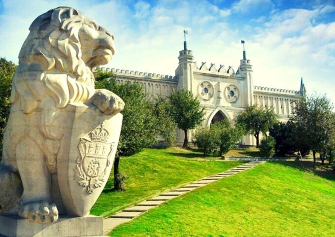 Lublin & Majdanek Small-Group Tour From Warsaw With Lunch - Pickup Location