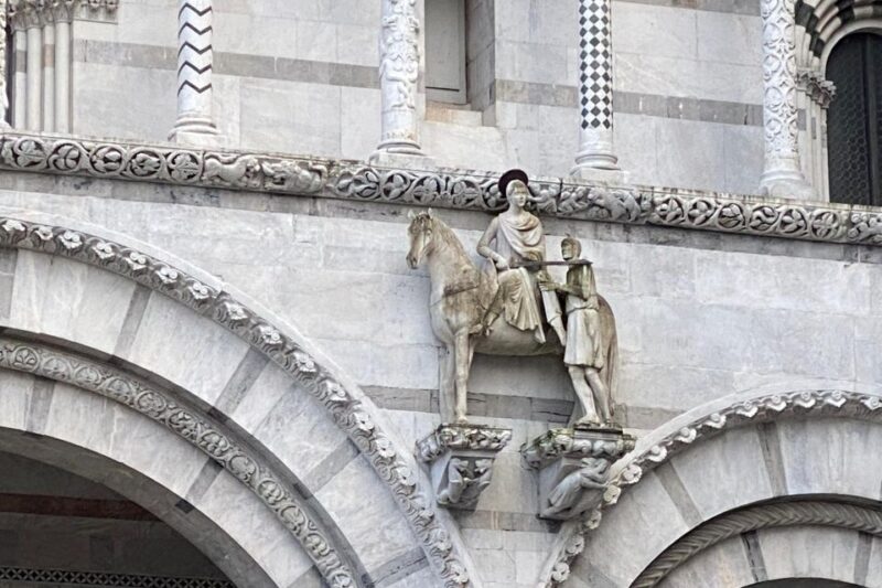 Lucca: 2 Hour Private Walk. Discover the Best of City Centre - Visit Church of San Michele