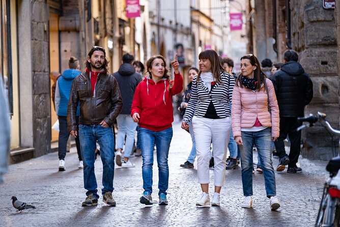 Lucca Aperitivo Adventure With Food and Wine for Small Groups or Private - Small Groups or Private