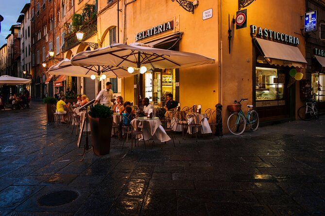 Lucca Food Tour - Do Eat Better Experience - Savoring Luccas Artisan Chocolate and Dessert