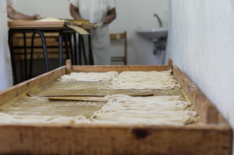 Lucca: Fresh Pasta-Making Class at a Locals Home - Class Experience