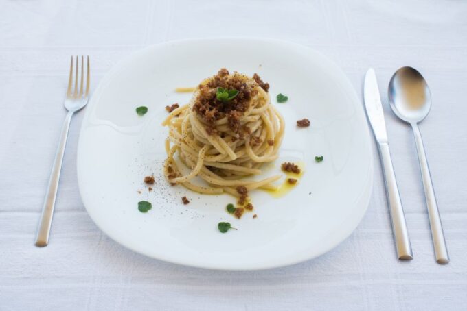 Lucca: Market and Cooking Class at a Locals Home - Market Tour and Shopping