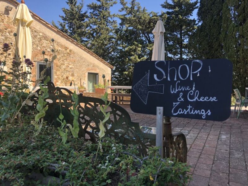 Lucca Private Day Tour to Chianti and San Gimignano - Key Points