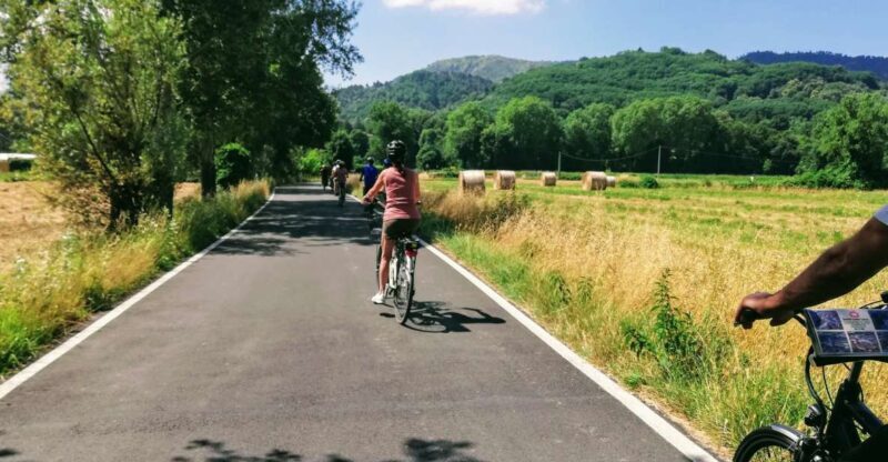 Lucca: Self-Guided Bike Tour to the Wine Roads - Included Features for a Smooth Ride