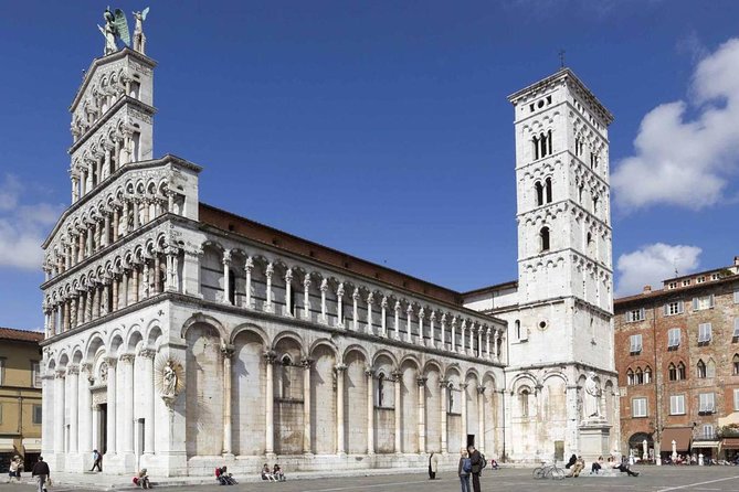 Lucca: Self-Guided Tour by Bike With MAP - Scenic Bike Path Atop City Walls