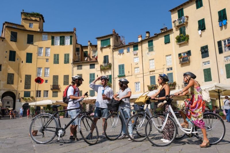 Lucca Sightseeing Tour by E-Bike or City Bike - Eco-Friendly Sightseeing