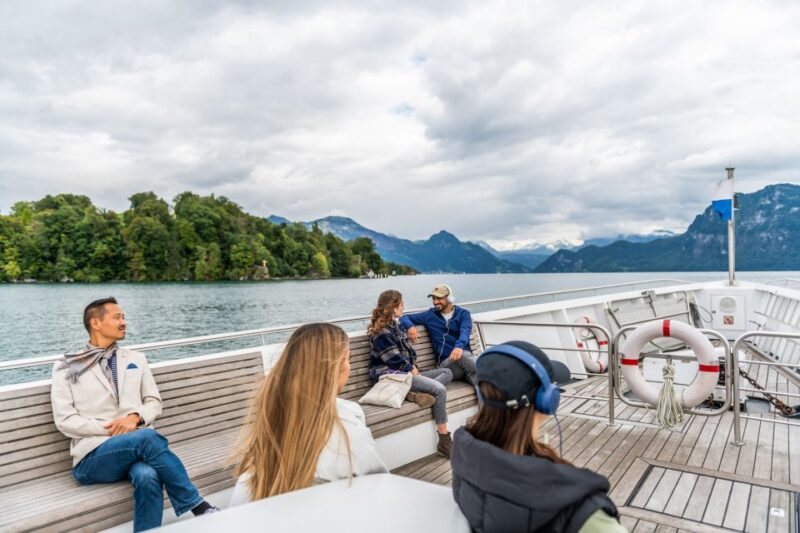 Lucerne: 1-Hour Cruise on Panoramic Yacht - Sensory Experience in Nature