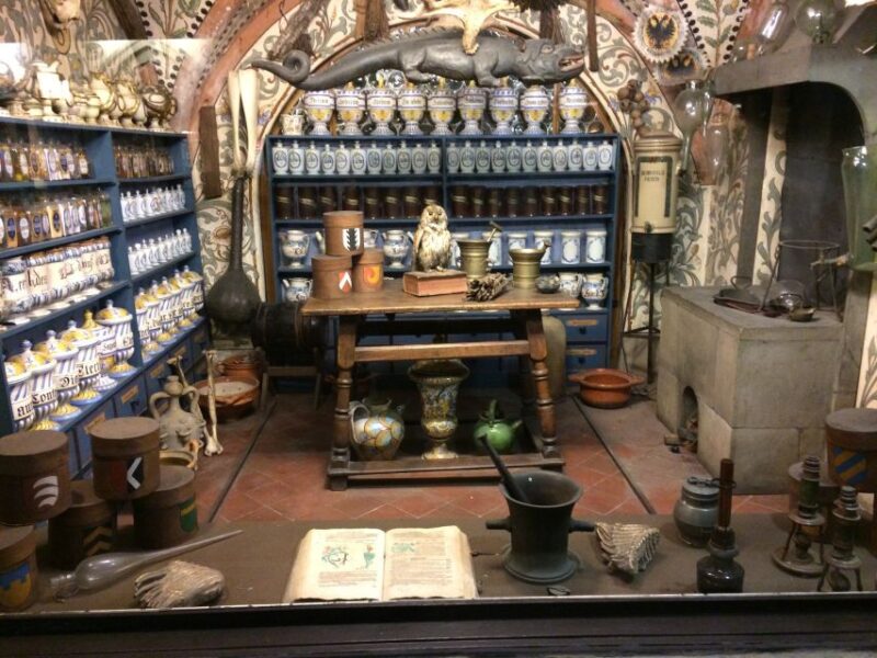 Lucerne: 1-Hour Historical Tour With Night Watchman - Highlights of the Tour