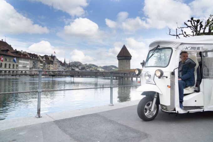 Lucerne: Etuktuk City Tour - Exploring Old Town and Shopping